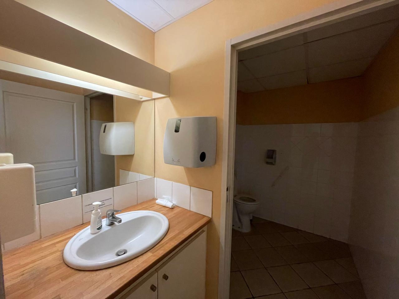 Local d'activité Eysines 455m² Location local d'activité Eysines Gironde OLACT2427548 11
